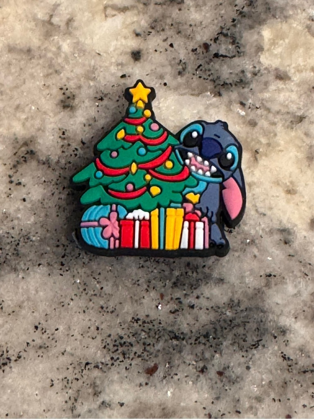 CROCS Holiday Stitch Enamel Pin - Green, Blue, Yellow, Red